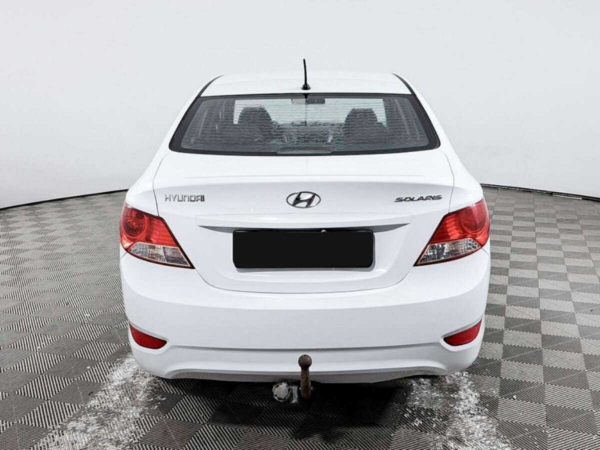Hyundai Solaris б/у, 2013, Автоматическая. Фото: #5