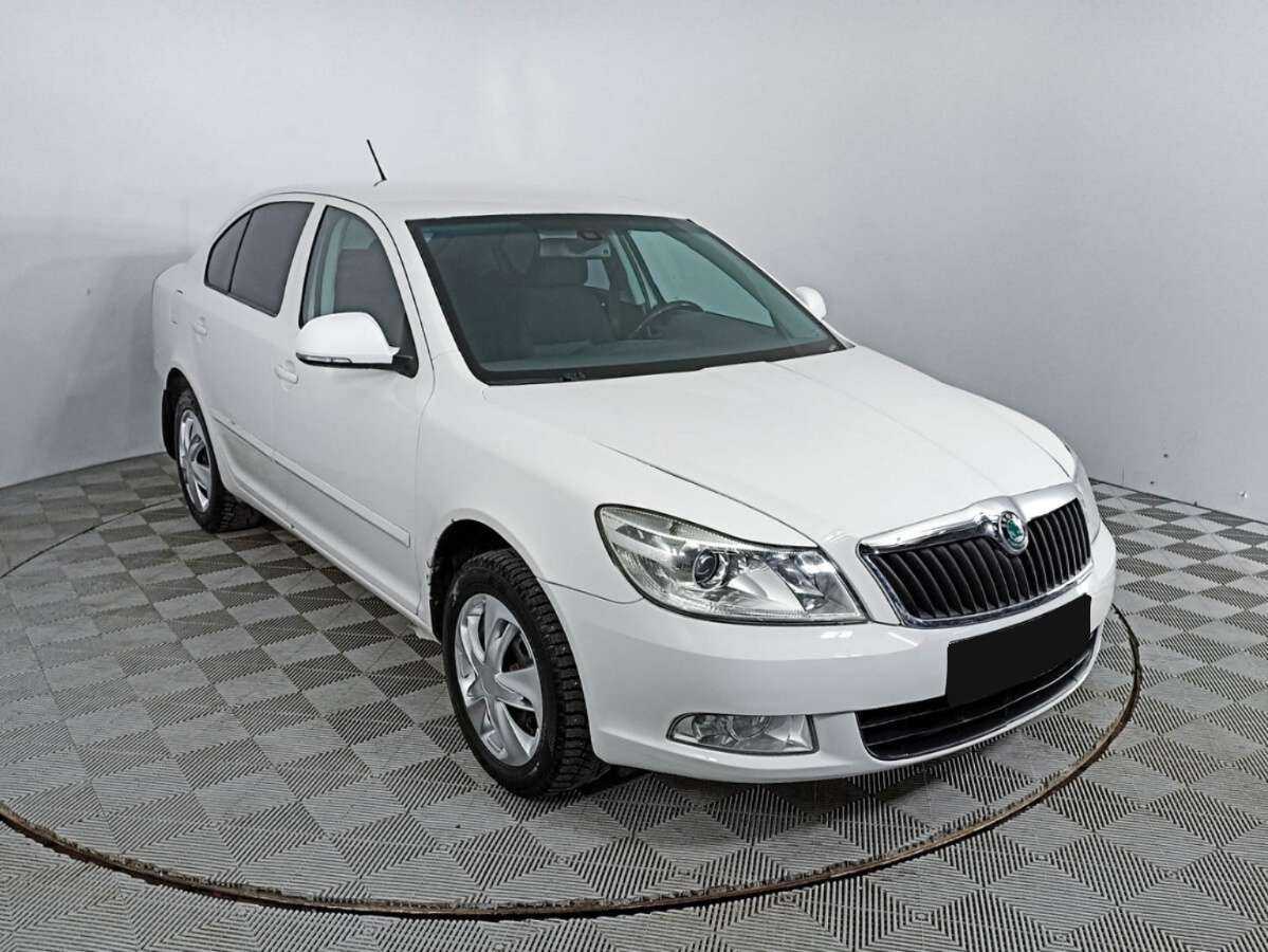 Skoda Octavia б/у, 2012, Автоматическая. Фото: #2