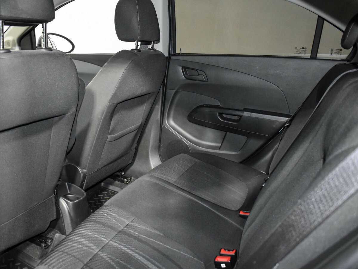 Chevrolet Aveo б/у, 2014, Автоматическая. Фото: #11