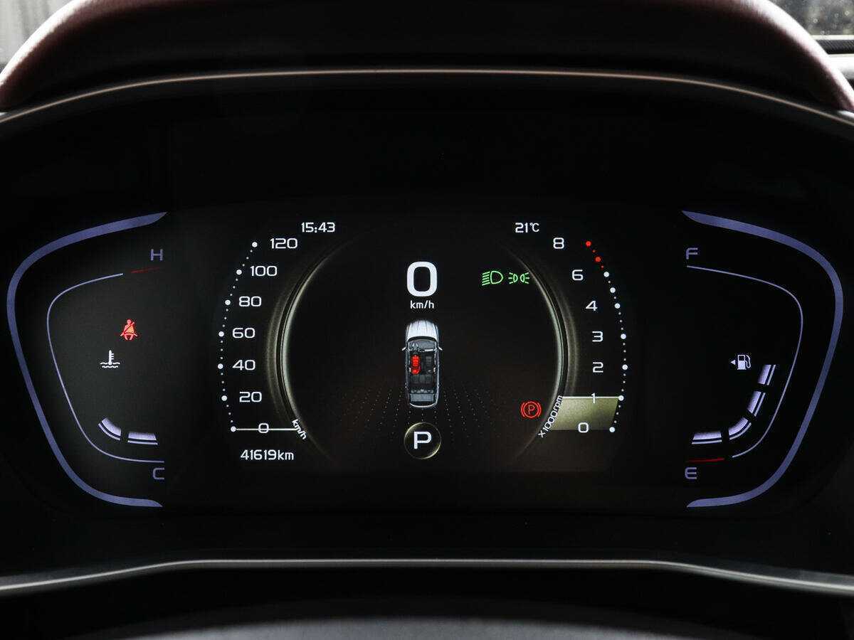 Geely Coolray б/у, 2022, Роботизированная. Фото: #10