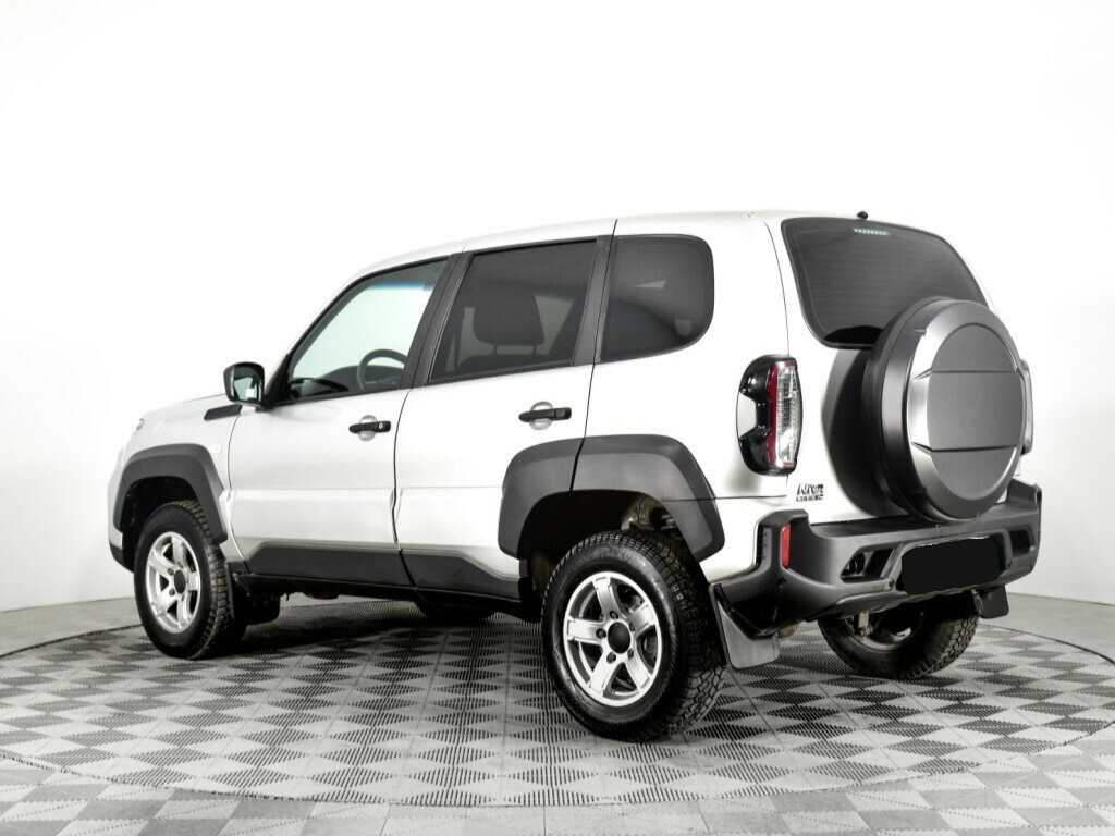 Lada (ВАЗ) Niva б/у, 2021, Механическая. Фото: #6