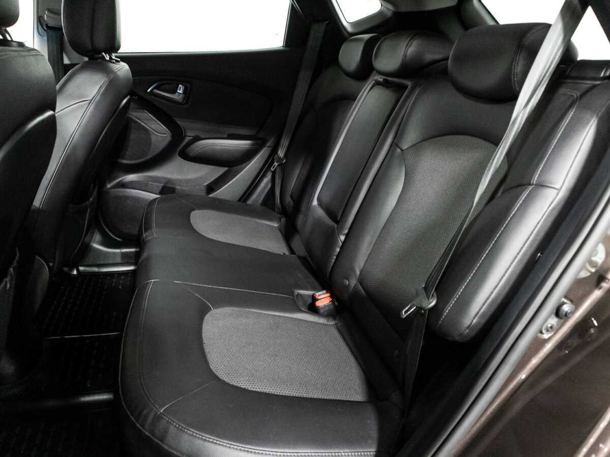 Hyundai ix35 б/у, 2014, Автоматическая. Фото: #9