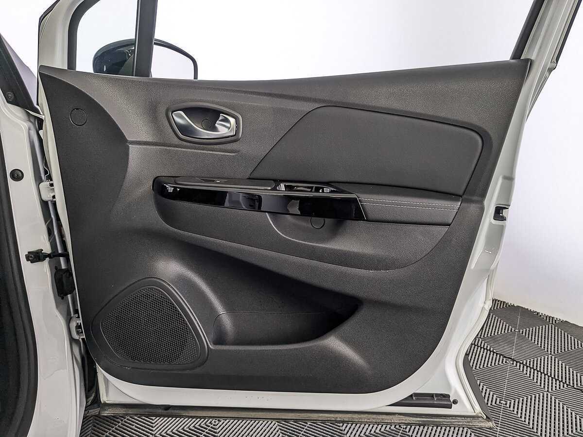 Renault Kaptur б/у, 2021, Вариатор. Фото: #23