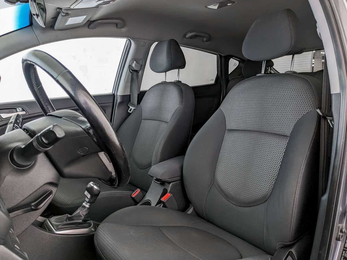 Hyundai Solaris б/у, 2016, Механическая. Фото: #15