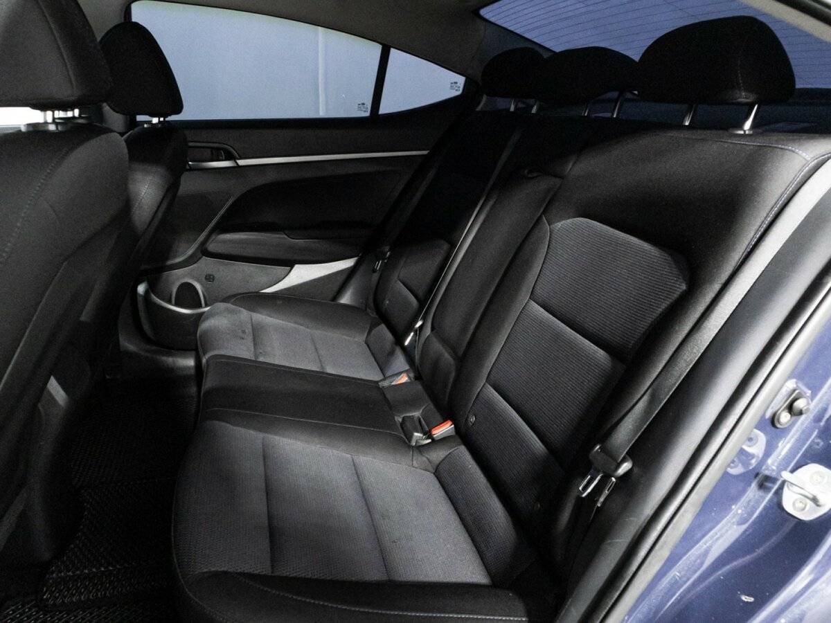 Hyundai Elantra б/у, 2016, Автоматическая. Фото: #9