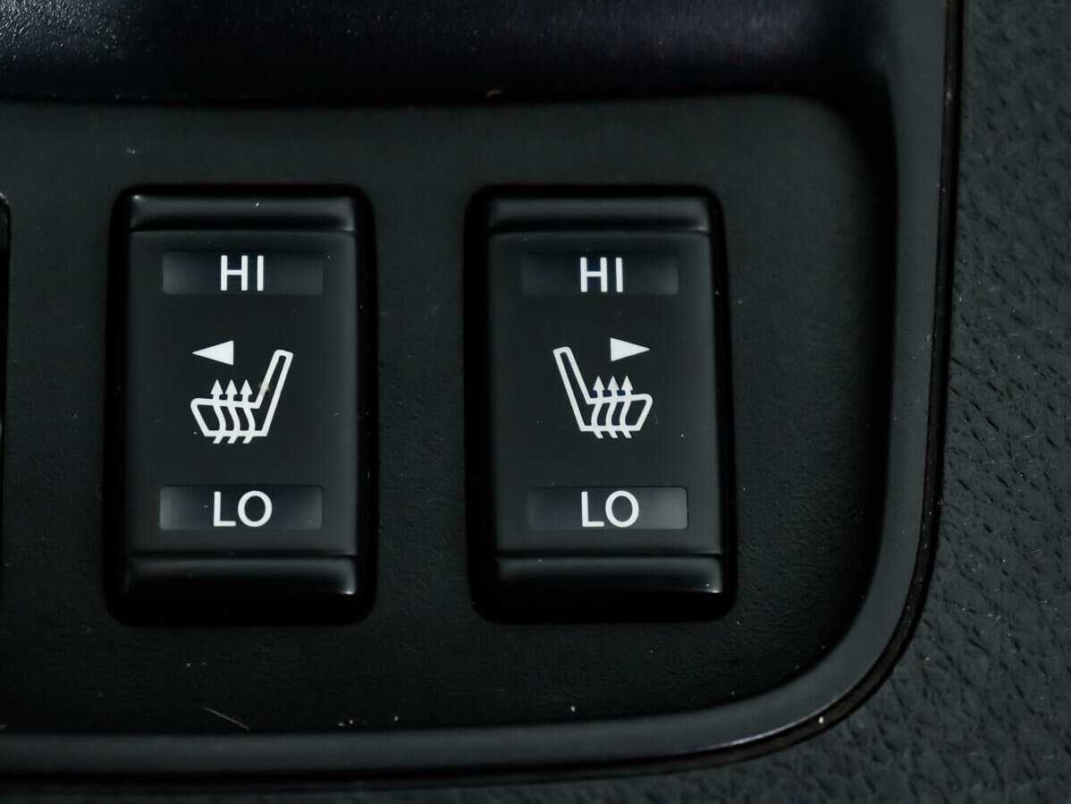 Nissan Tiida б/у, 2015, Вариатор. Фото: #11