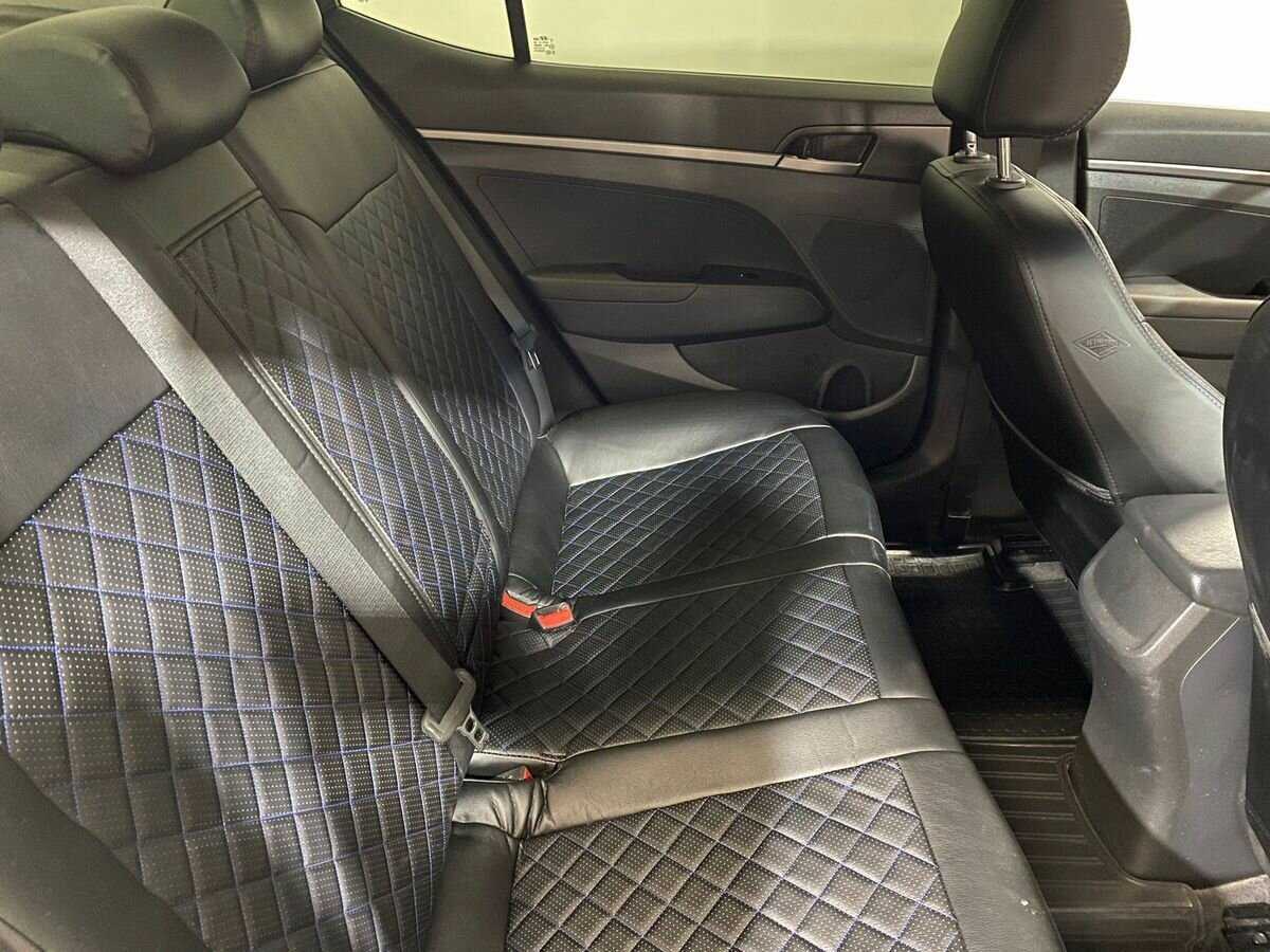 Hyundai Elantra б/у, 2017, Автоматическая. Фото: #10