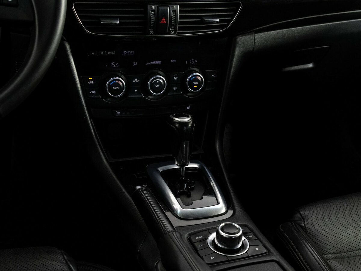 Mazda 6 б/у, 2014, Автоматическая. Фото: #10