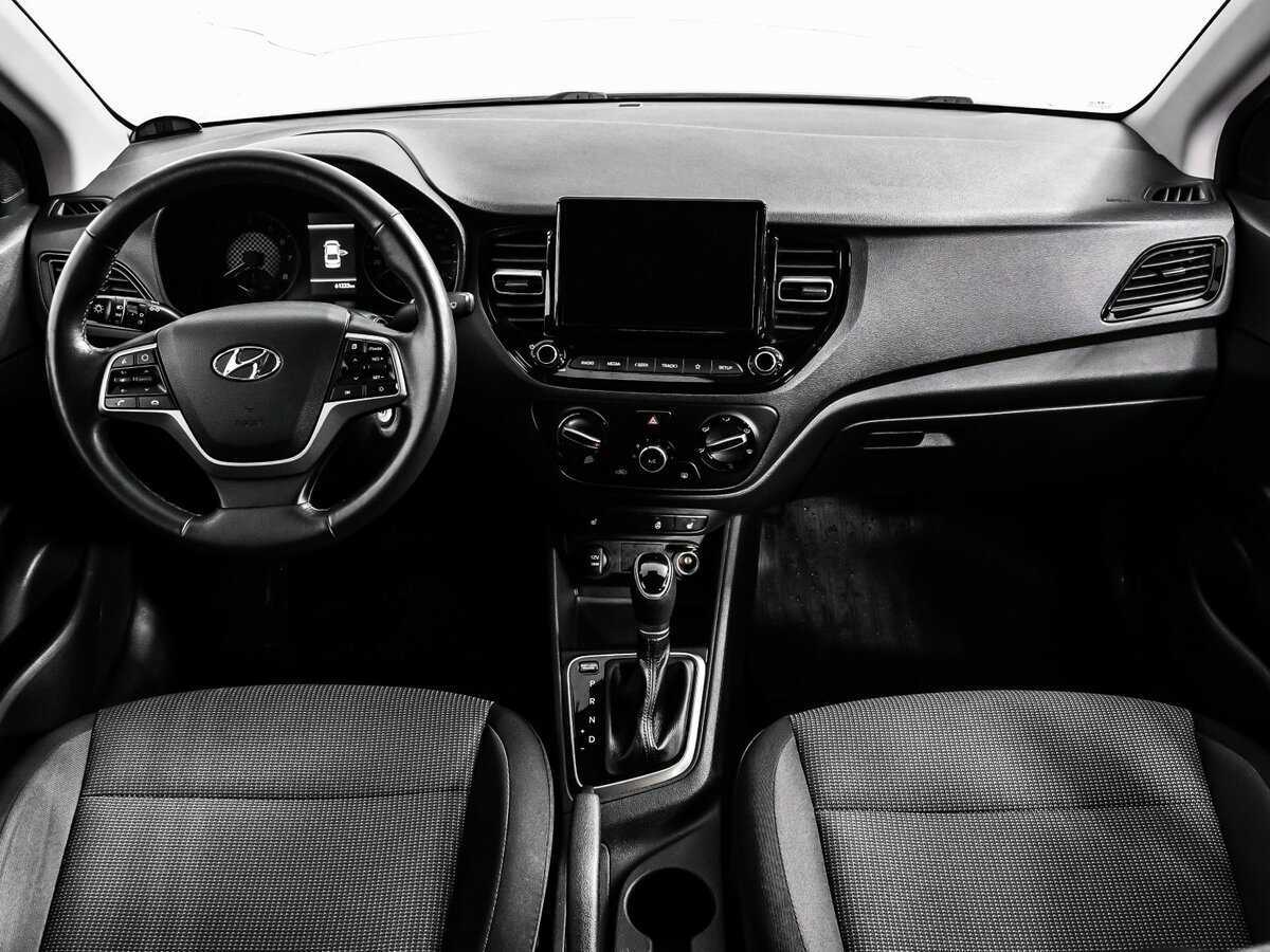 Hyundai Solaris б/у, 2021, Автоматическая. Фото: #10