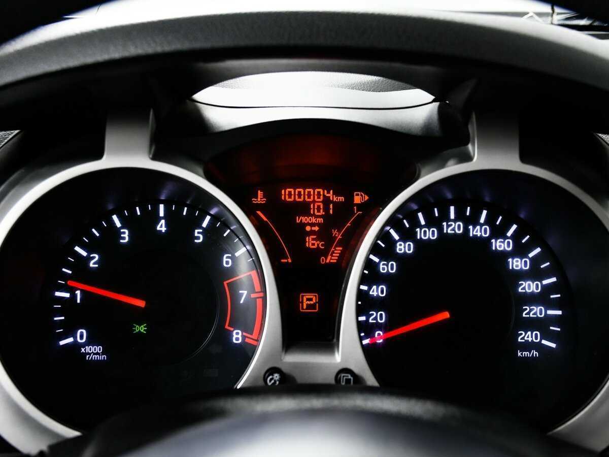 Nissan Juke б/у, 2013, Вариатор. Фото: #9