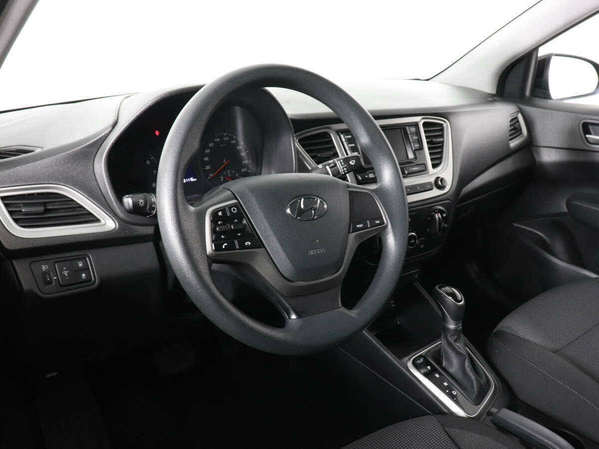 Hyundai Solaris б/у, 2021, Автоматическая. Фото: #7