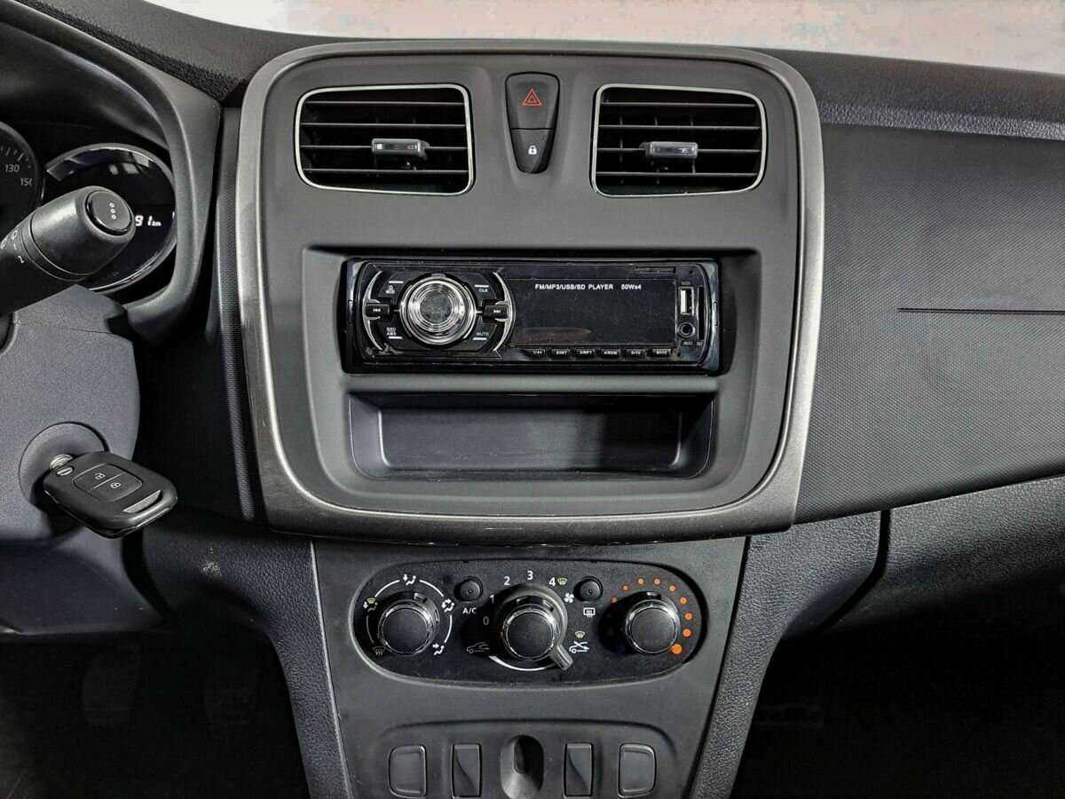 Renault Logan б/у, 2021, Механическая. Фото: #12