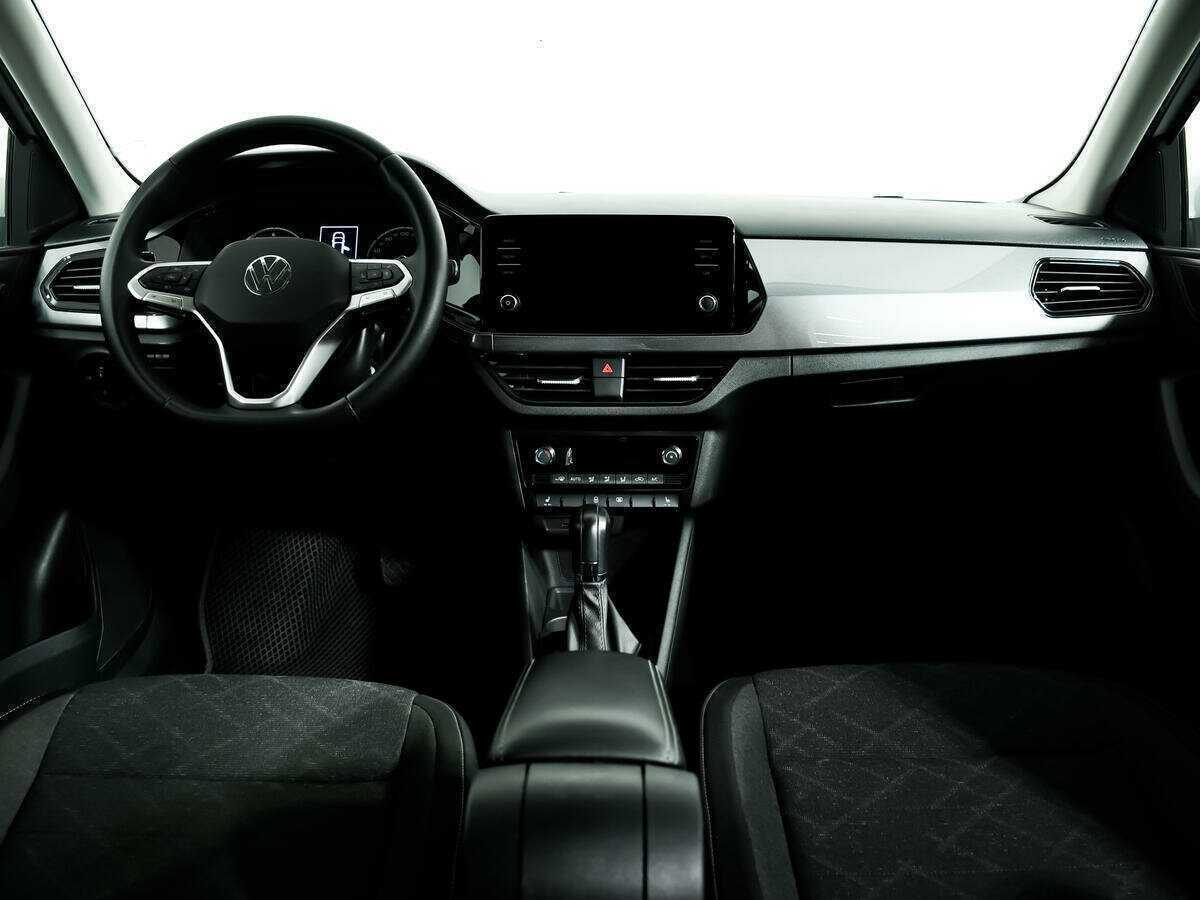 Volkswagen Polo б/у, 2021, Автоматическая. Фото: #10