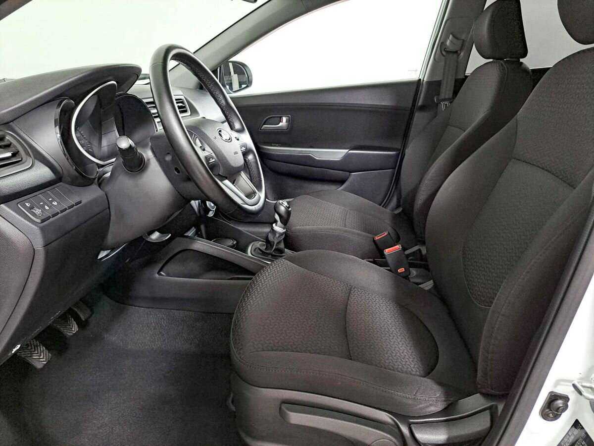 Kia Rio б/у, 2014, Механическая. Фото: #13
