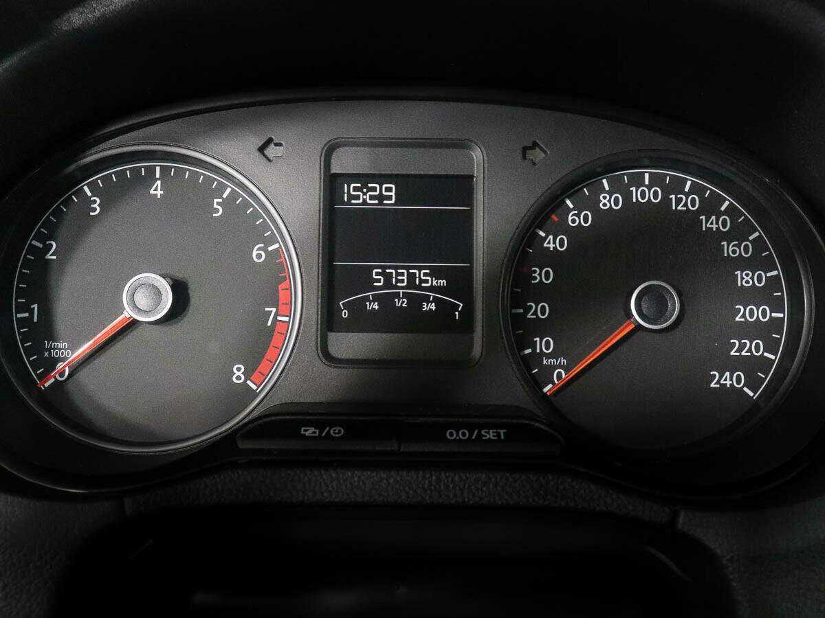 Volkswagen Polo б/у, 2015, Механическая. Фото: #7