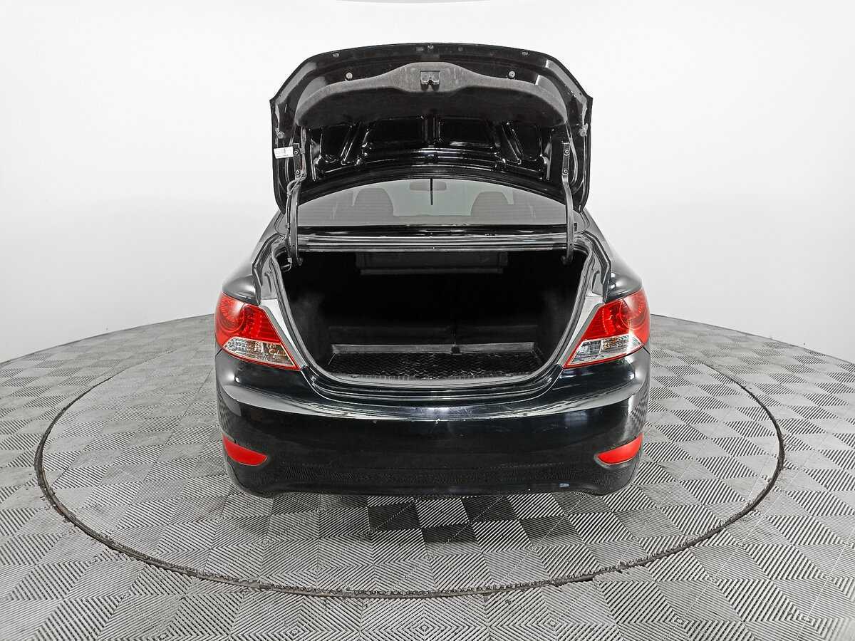 Hyundai Solaris б/у, 2013, Автоматическая. Фото: #9