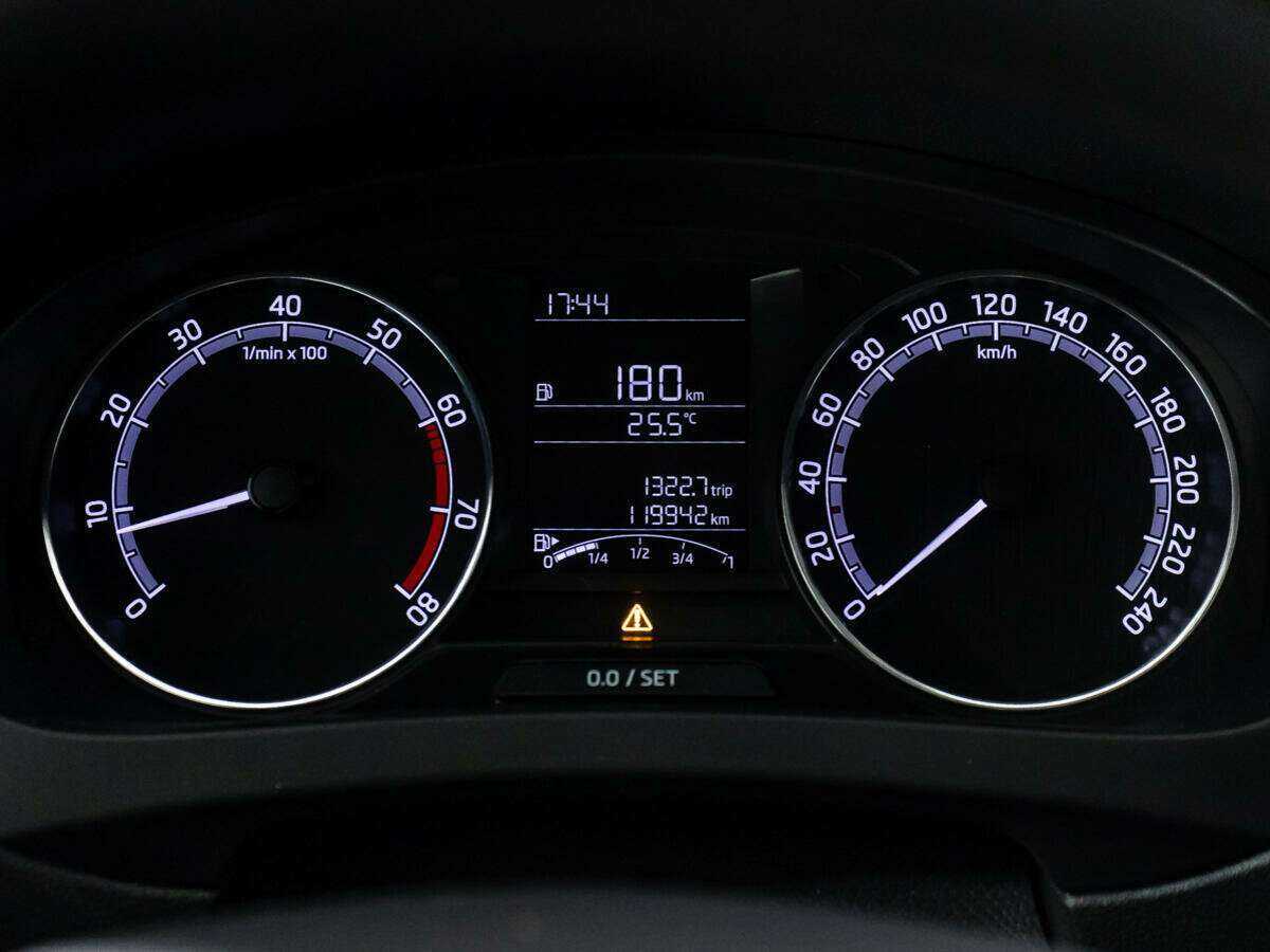 Skoda Rapid б/у, 2017, Механическая. Фото: #9