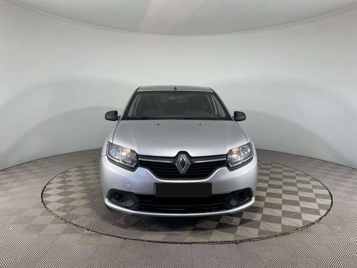 Renault Logan б/у, 2015, Автоматическая. Фото: #1