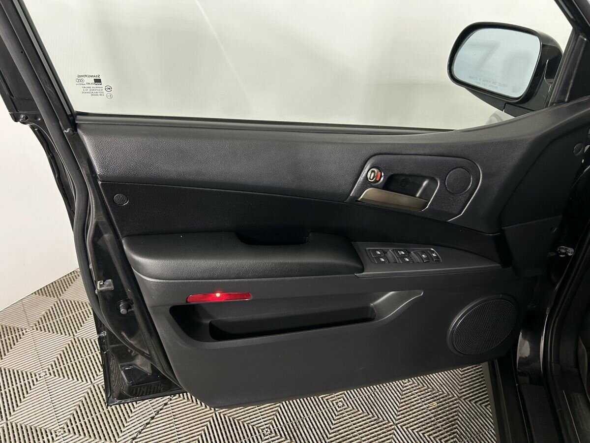 SsangYong Kyron б/у, 2013, Автоматическая. Фото: #7