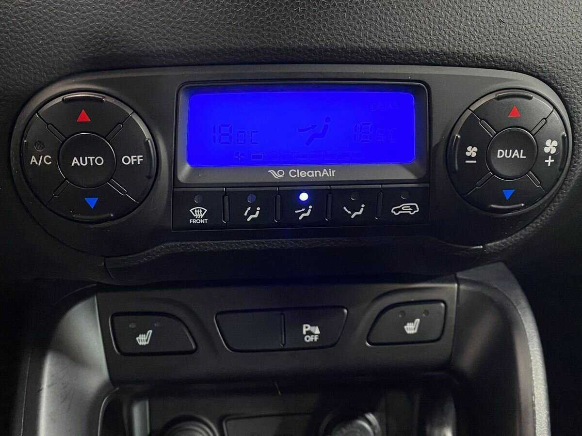 Hyundai ix35 б/у, 2012, Автоматическая. Фото: #15