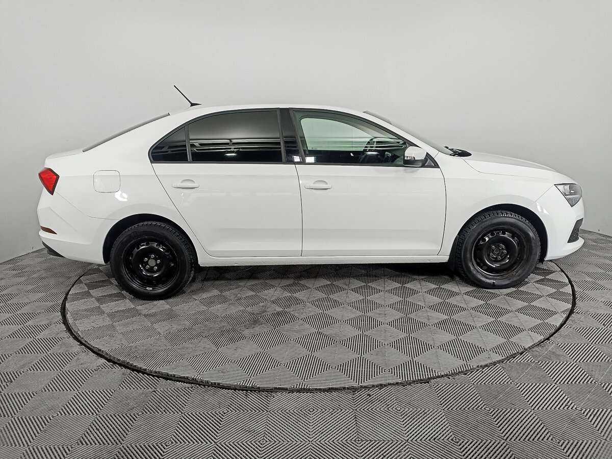 Skoda Rapid б/у, 2021, Механическая. Фото: #3