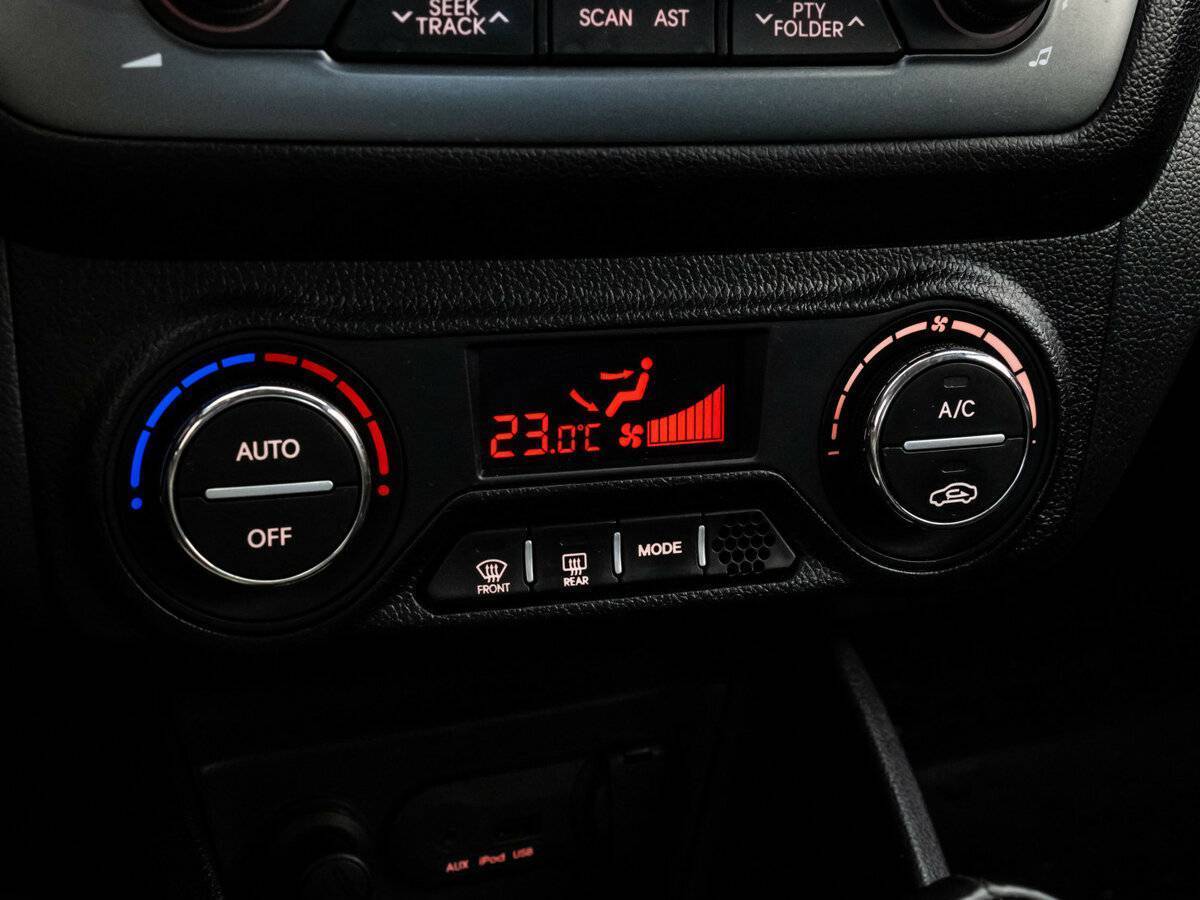 Kia Rio б/у, 2014, Автоматическая. Фото: #15