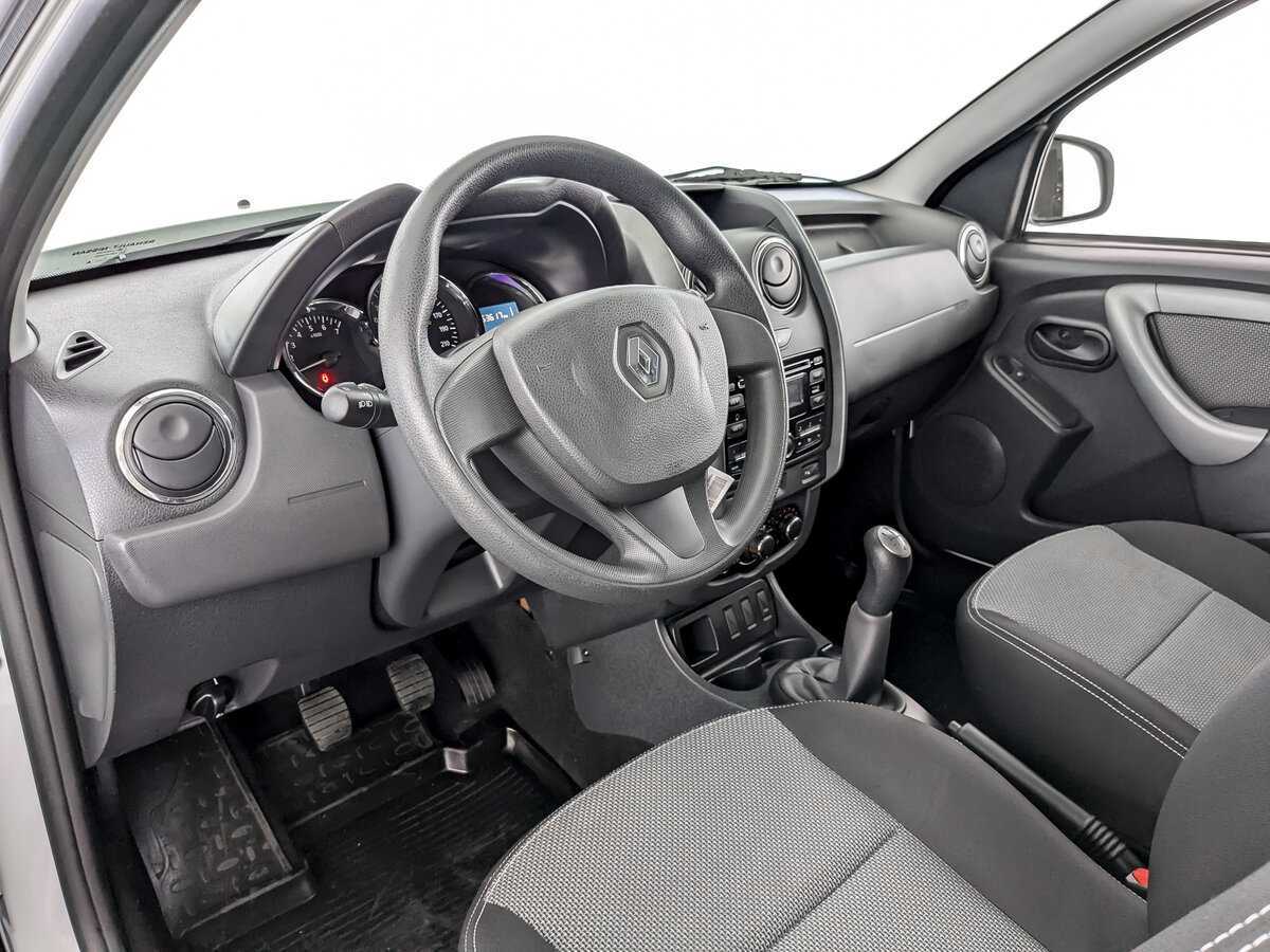 Renault Duster б/у, 2016, Механическая. Фото: #13