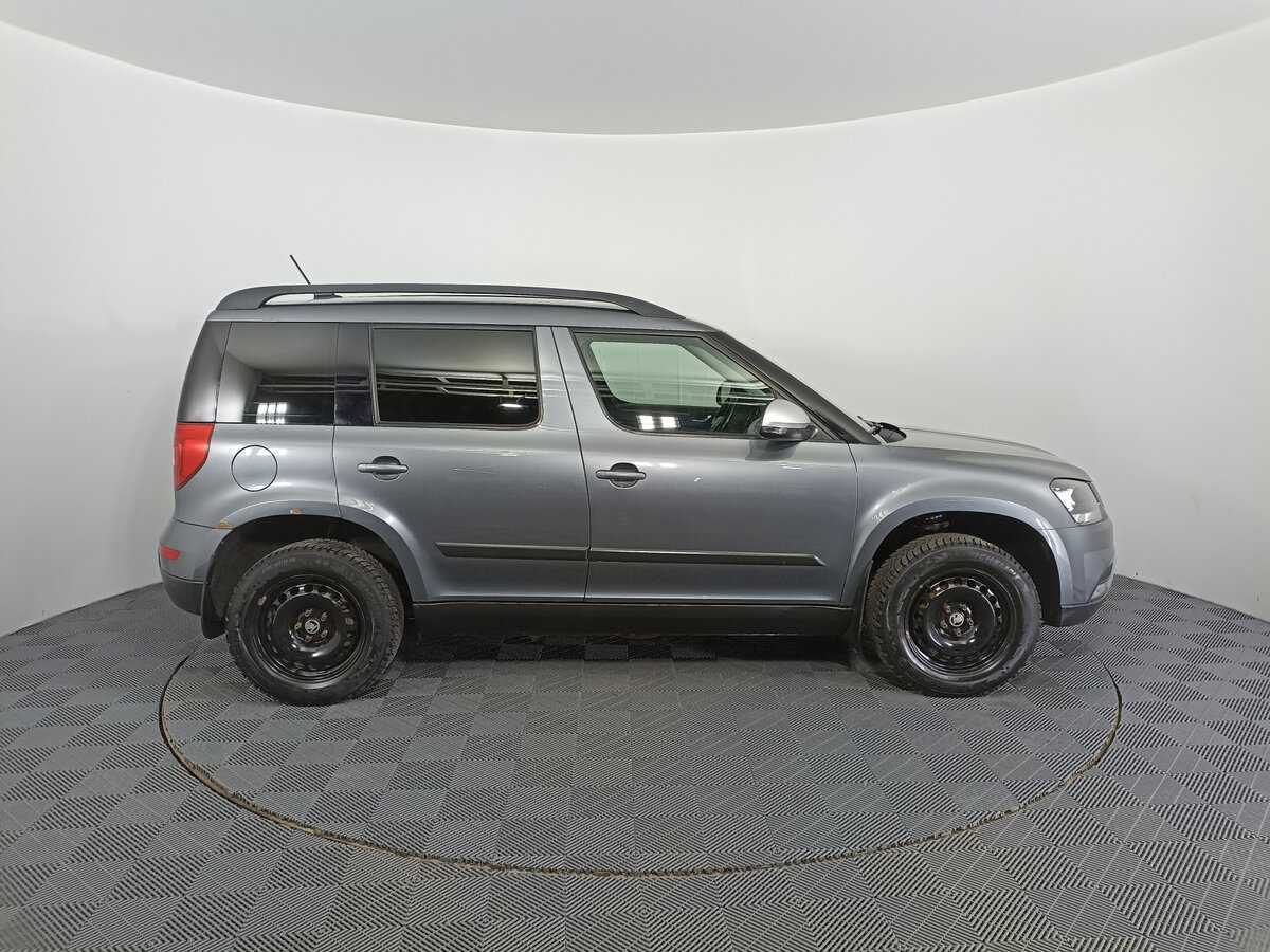 Skoda Yeti б/у, 2017, Механическая. Фото: #3