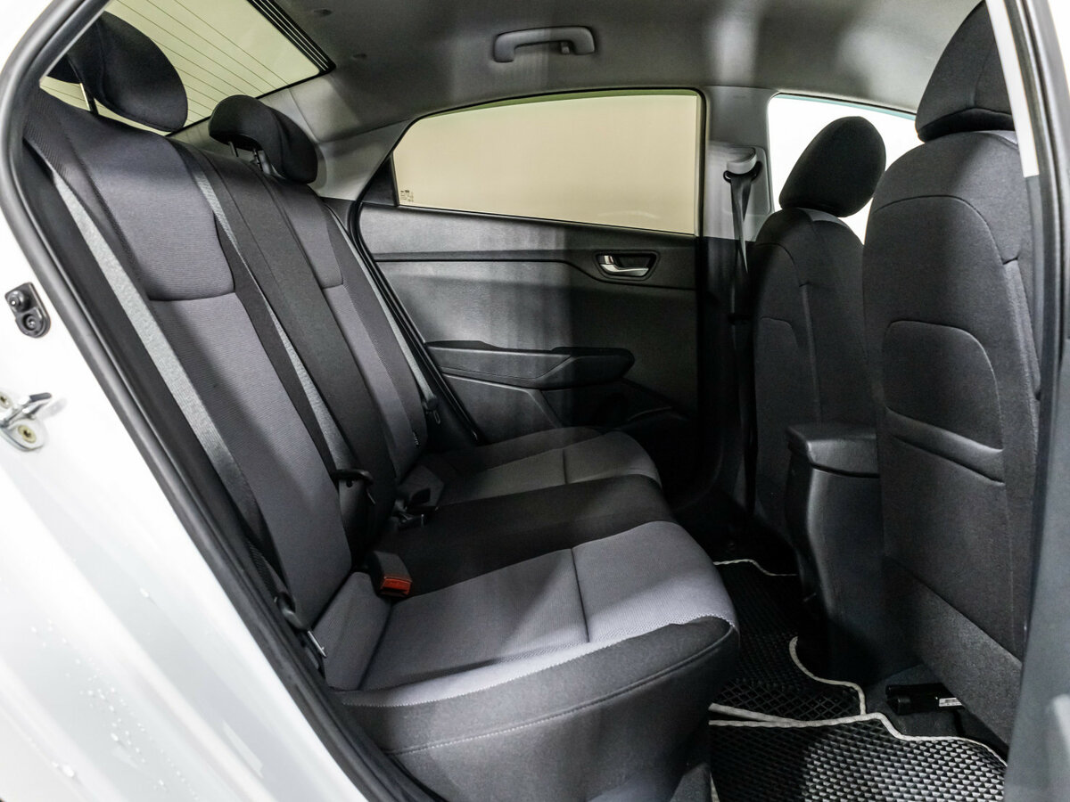 Hyundai Solaris б/у, 2021, Автоматическая. Фото: #15