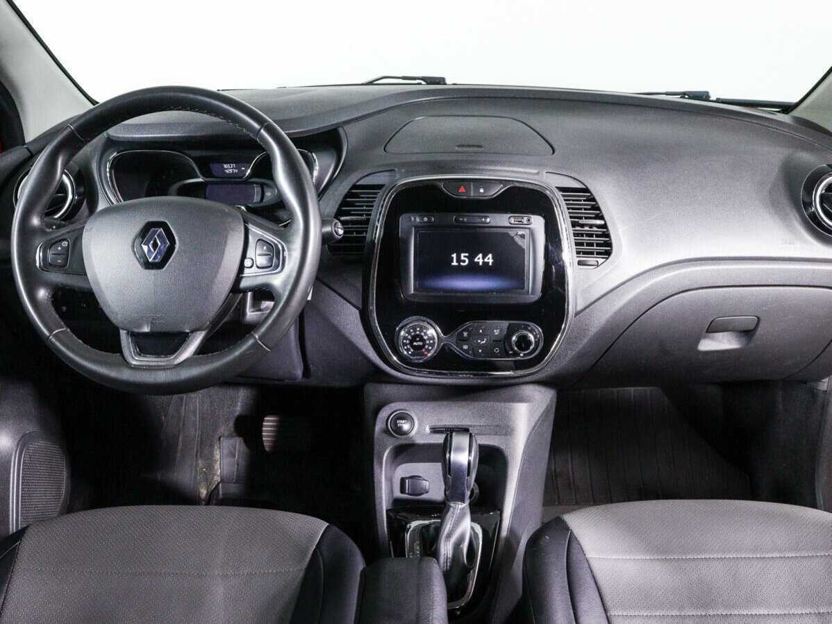 Renault Kaptur б/у, 2020, Автоматическая. Фото: #11