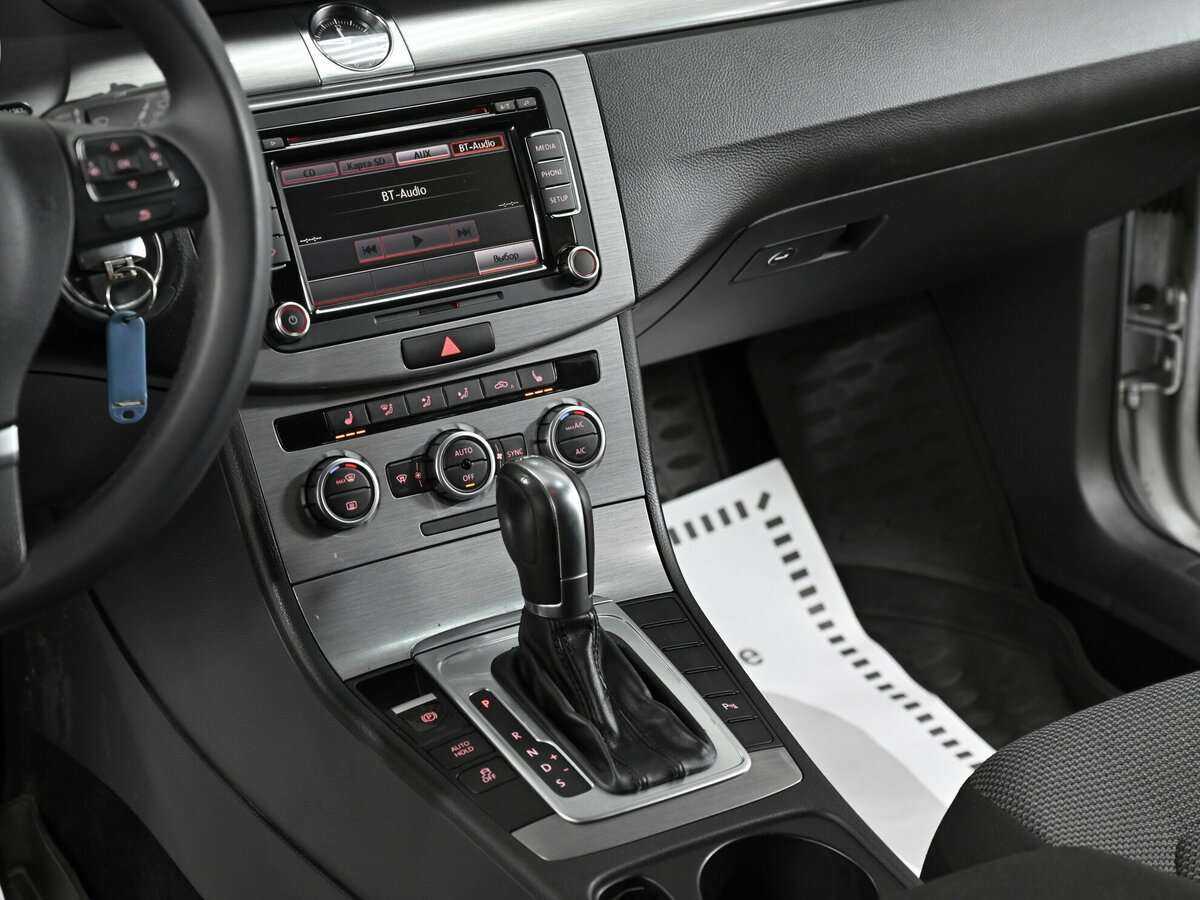 Volkswagen Passat б/у, 2014, Роботизированная. Фото: #5