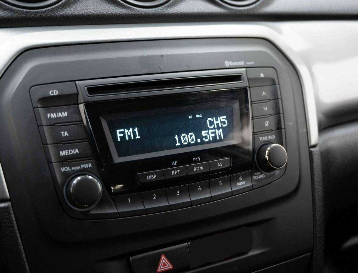 Suzuki Vitara б/у, 2016, Автоматическая. Фото: #19