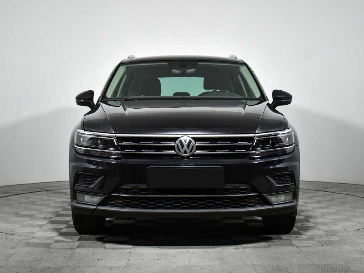 Volkswagen Tiguan б/у, 2017, Роботизированная. Фото: #1