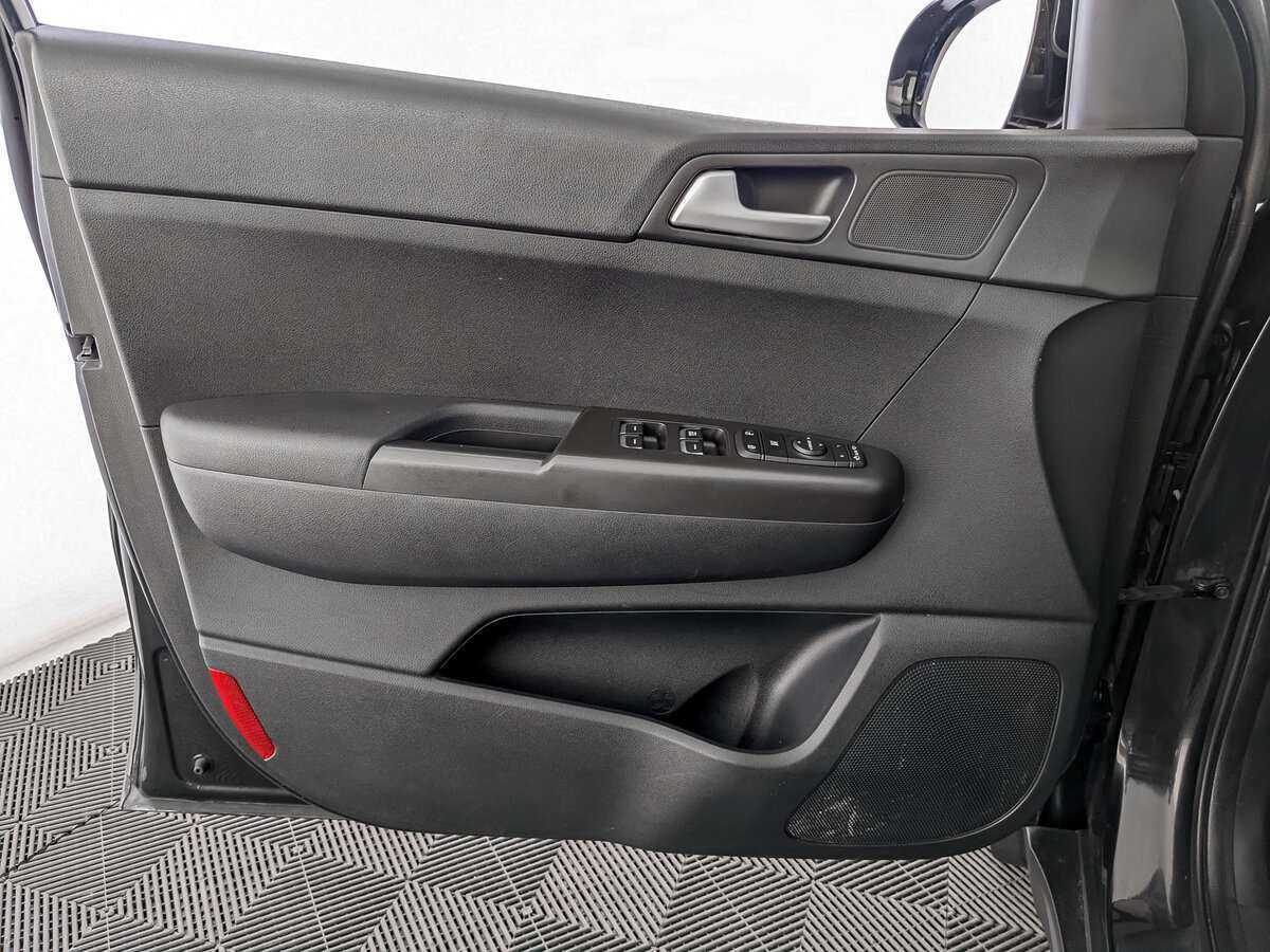 Kia Sportage б/у, 2016, Механическая. Фото: #14
