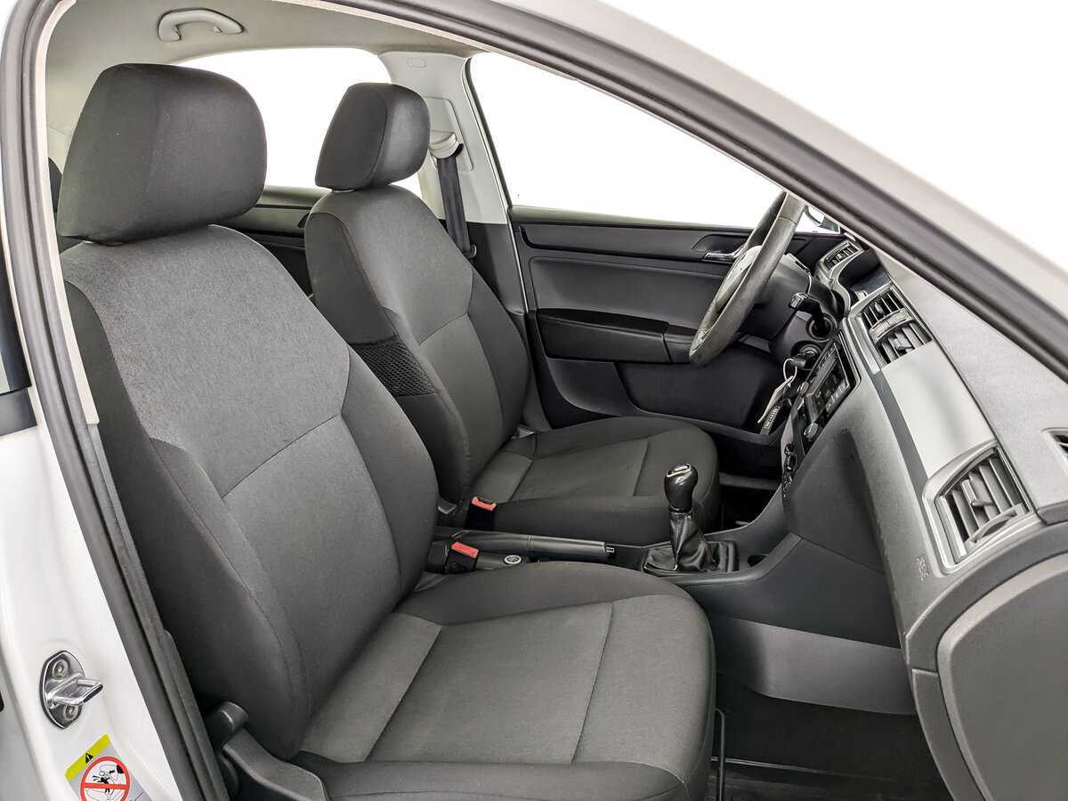 Skoda Rapid б/у, 2017, Механическая. Фото: #21