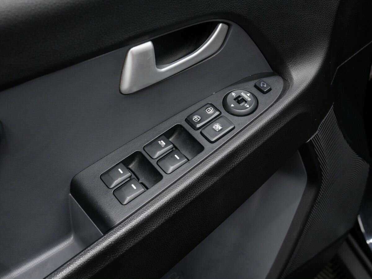 Kia Sportage б/у, 2012, Автоматическая. Фото: #15