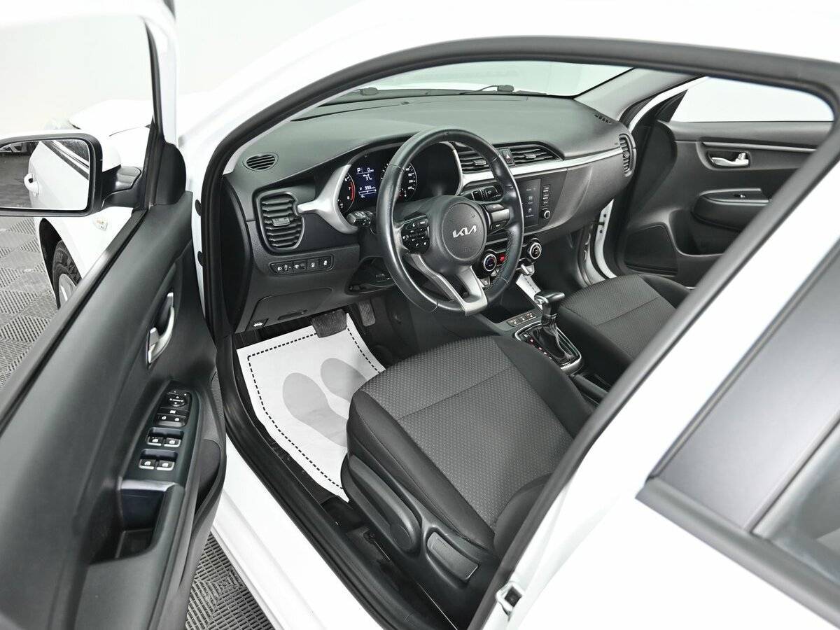 Kia Rio б/у, 2022, Автоматическая. Фото: #7