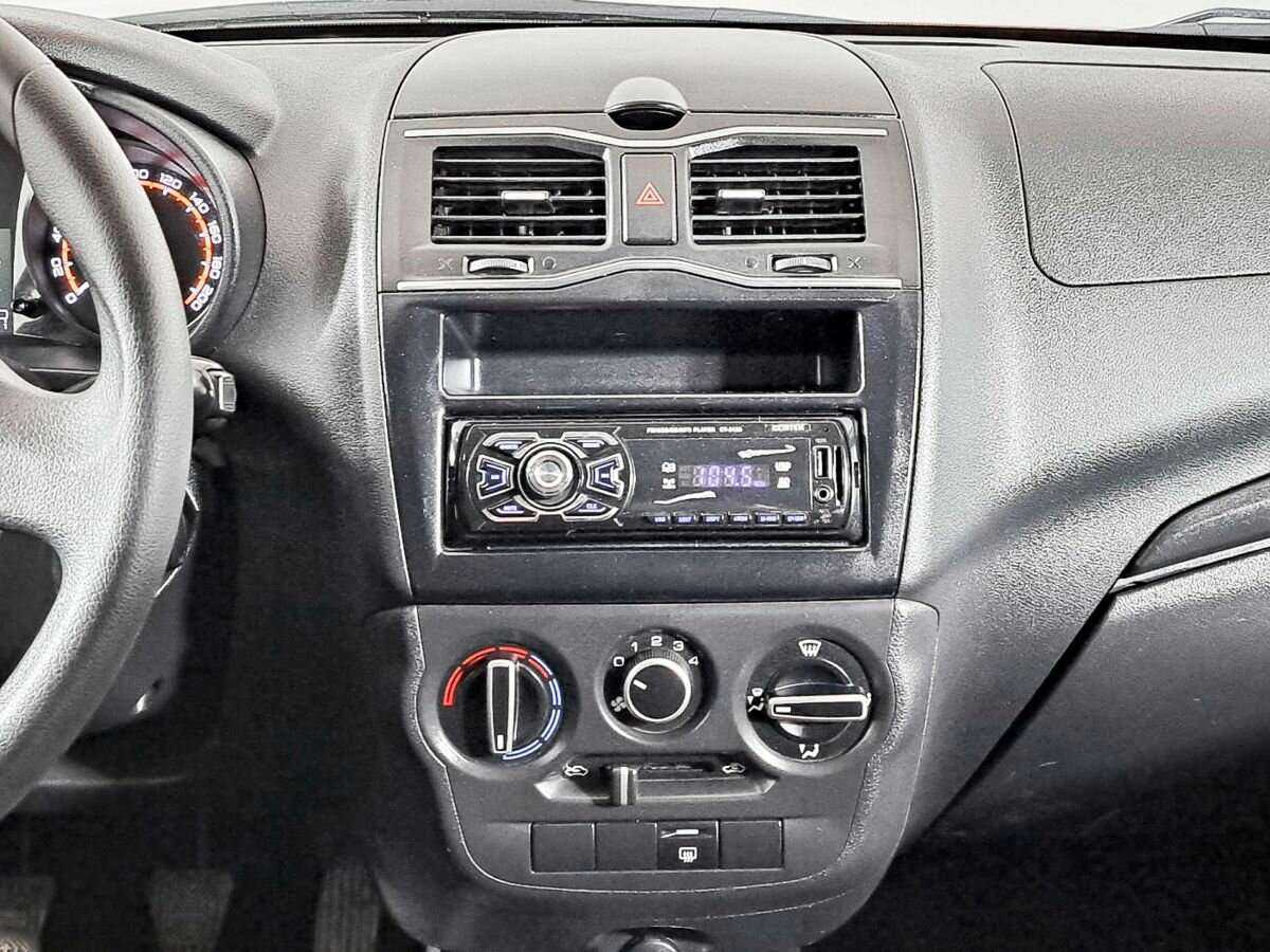 Lada (ВАЗ) Granta б/у, 2019, Механическая. Фото: #9