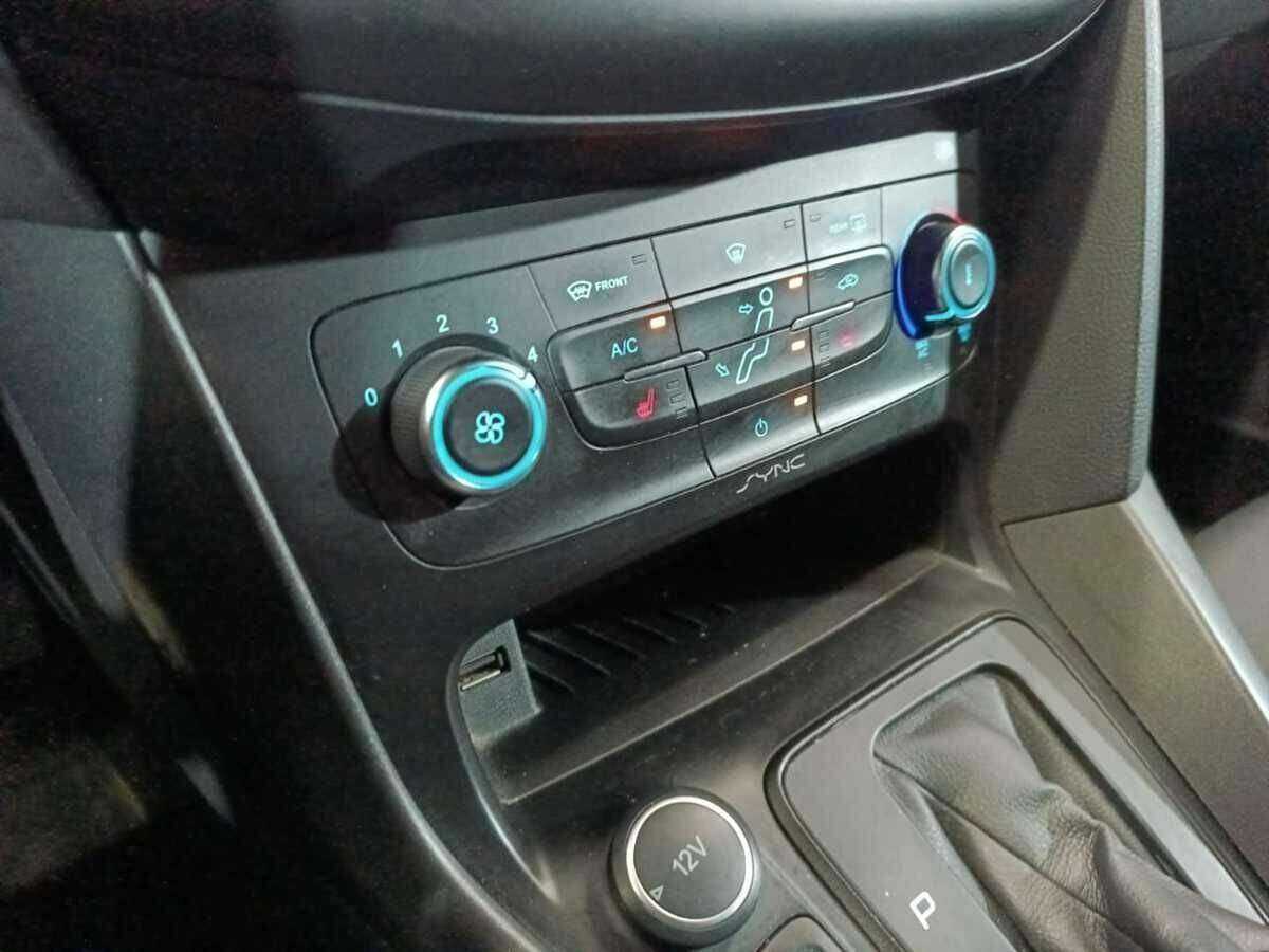 Ford Focus б/у, 2016, Роботизированная. Фото: #13