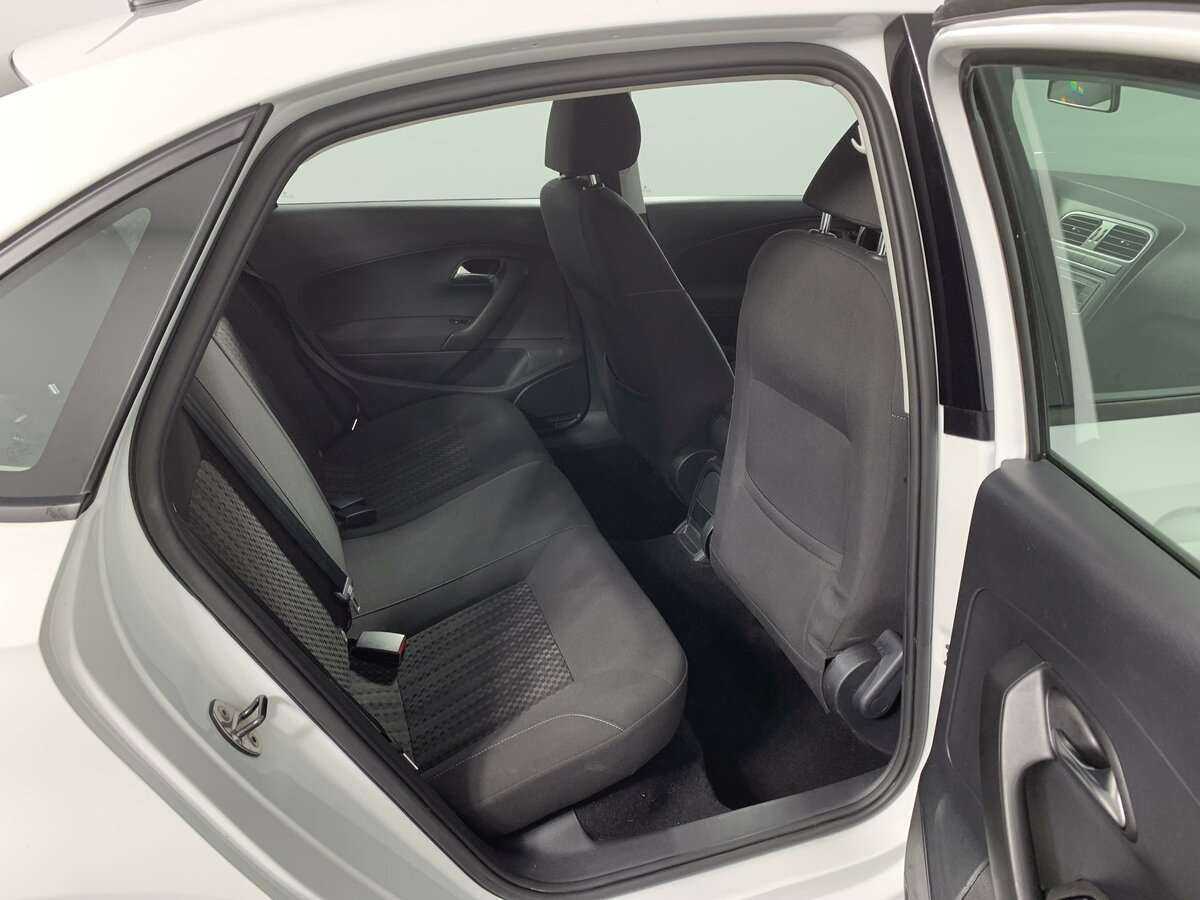 Volkswagen Polo б/у, 2019, Механическая. Фото: #14