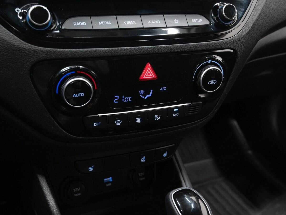 Hyundai Solaris б/у, 2021, Автоматическая. Фото: #17