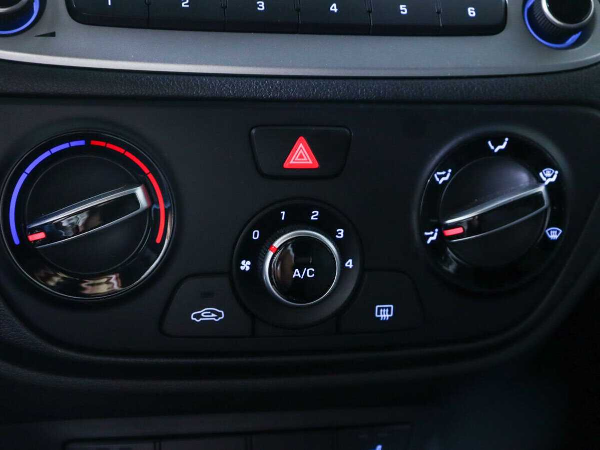 Hyundai Solaris б/у, 2021, Автоматическая. Фото: #12