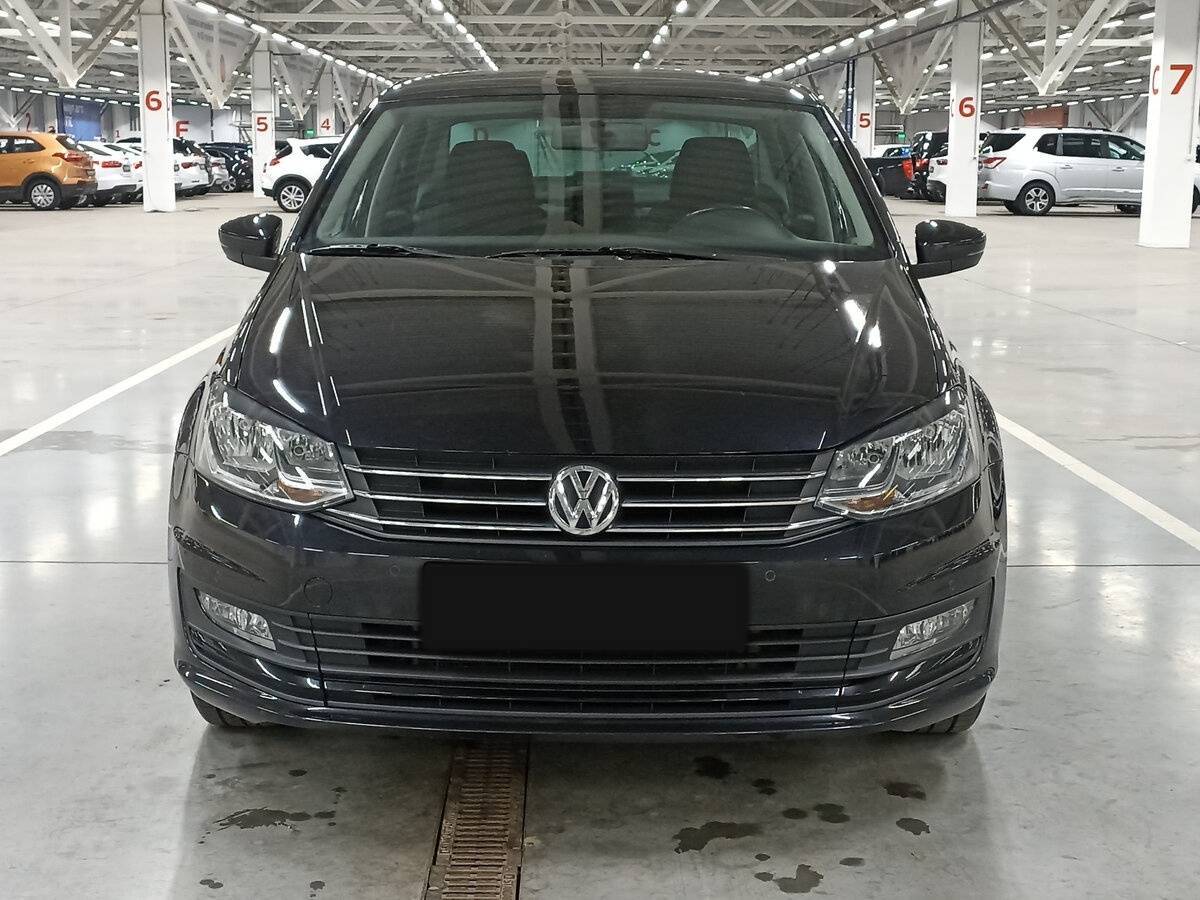 Volkswagen Polo б/у, 2018, Механическая. Фото: #1