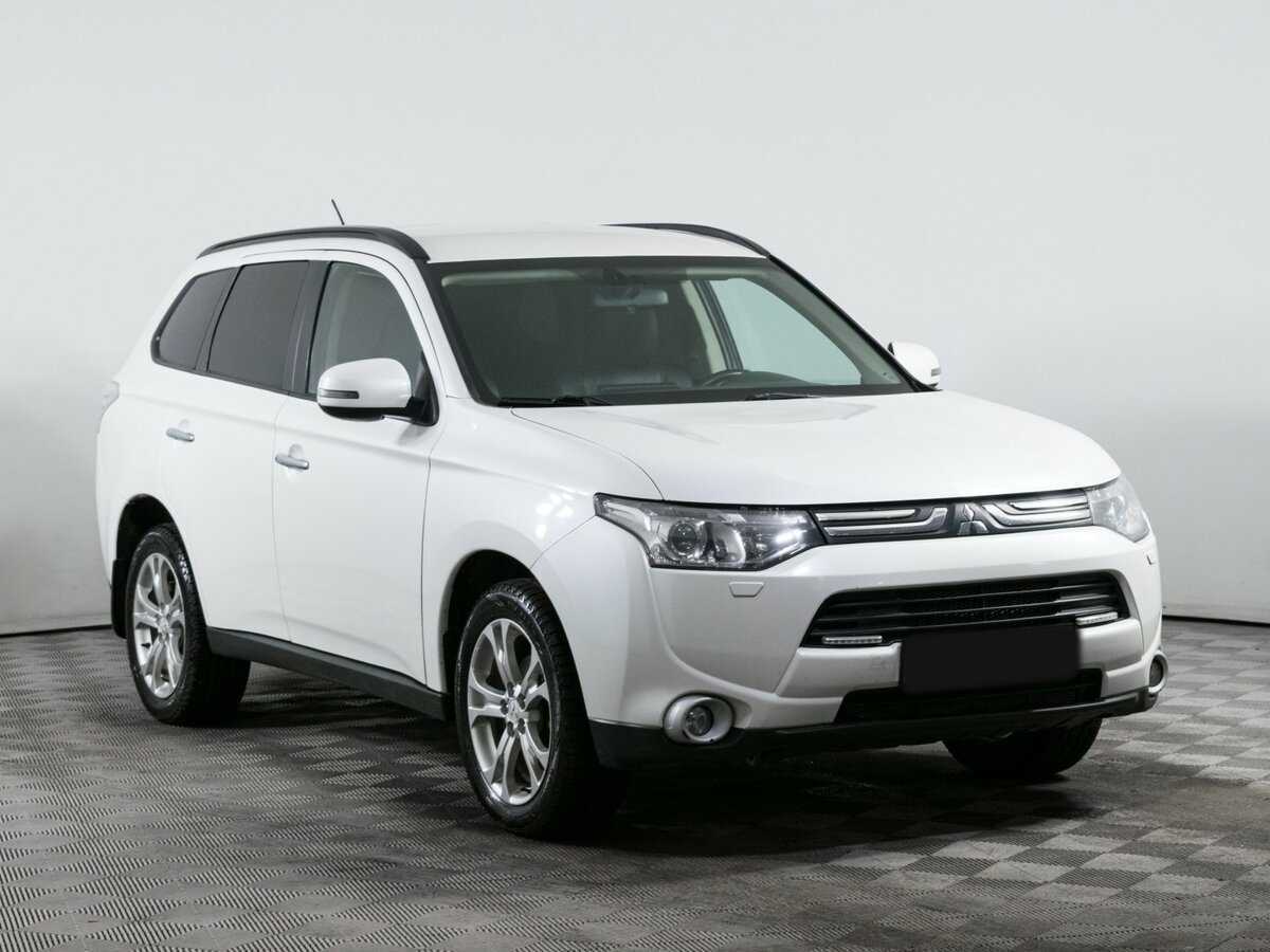 Mitsubishi Outlander б/у, 2013, Вариатор. Фото: #2