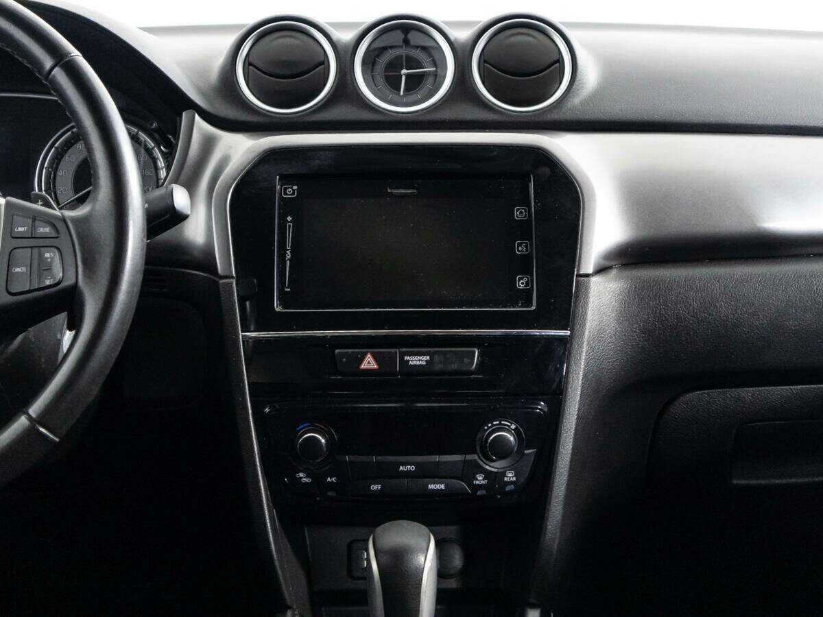 Suzuki Vitara б/у, 2019, Автоматическая. Фото: #13