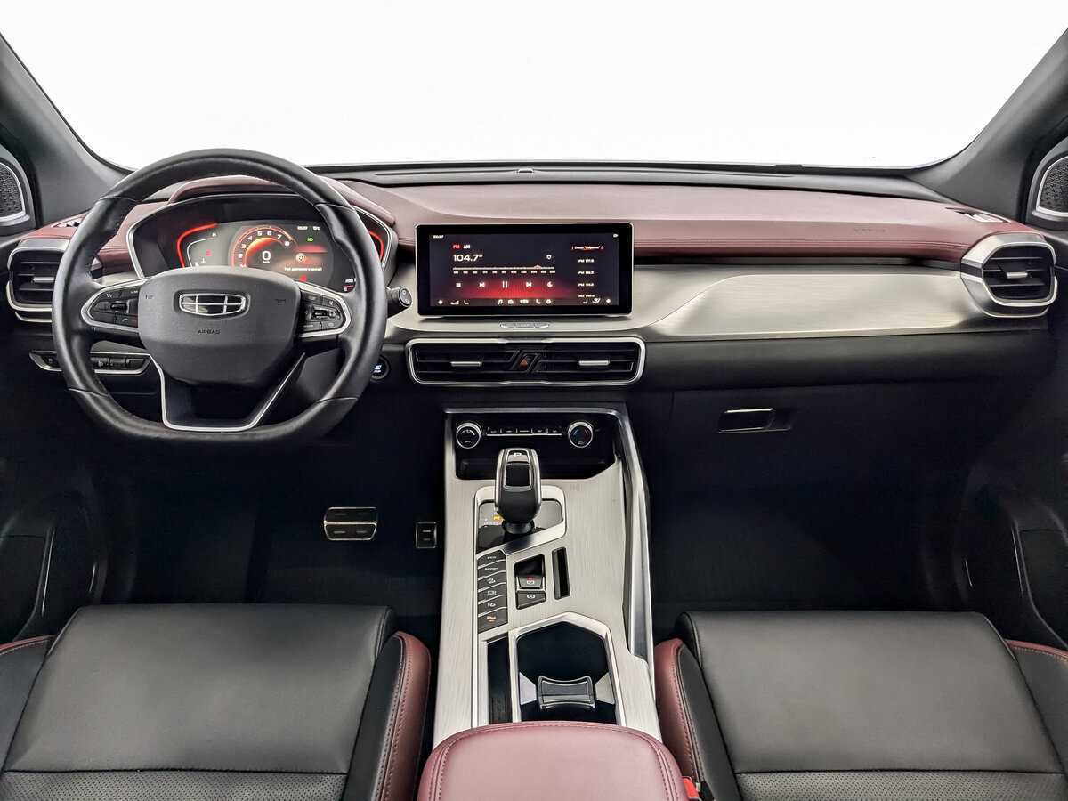 Geely Coolray б/у, 2022, Роботизированная. Фото: #13