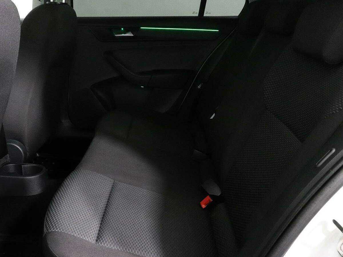 Volkswagen Polo б/у, 2021, Автоматическая. Фото: #7