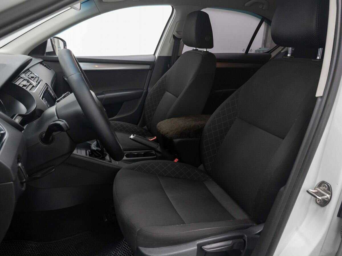 Skoda Octavia б/у, 2018, Механическая. Фото: #8