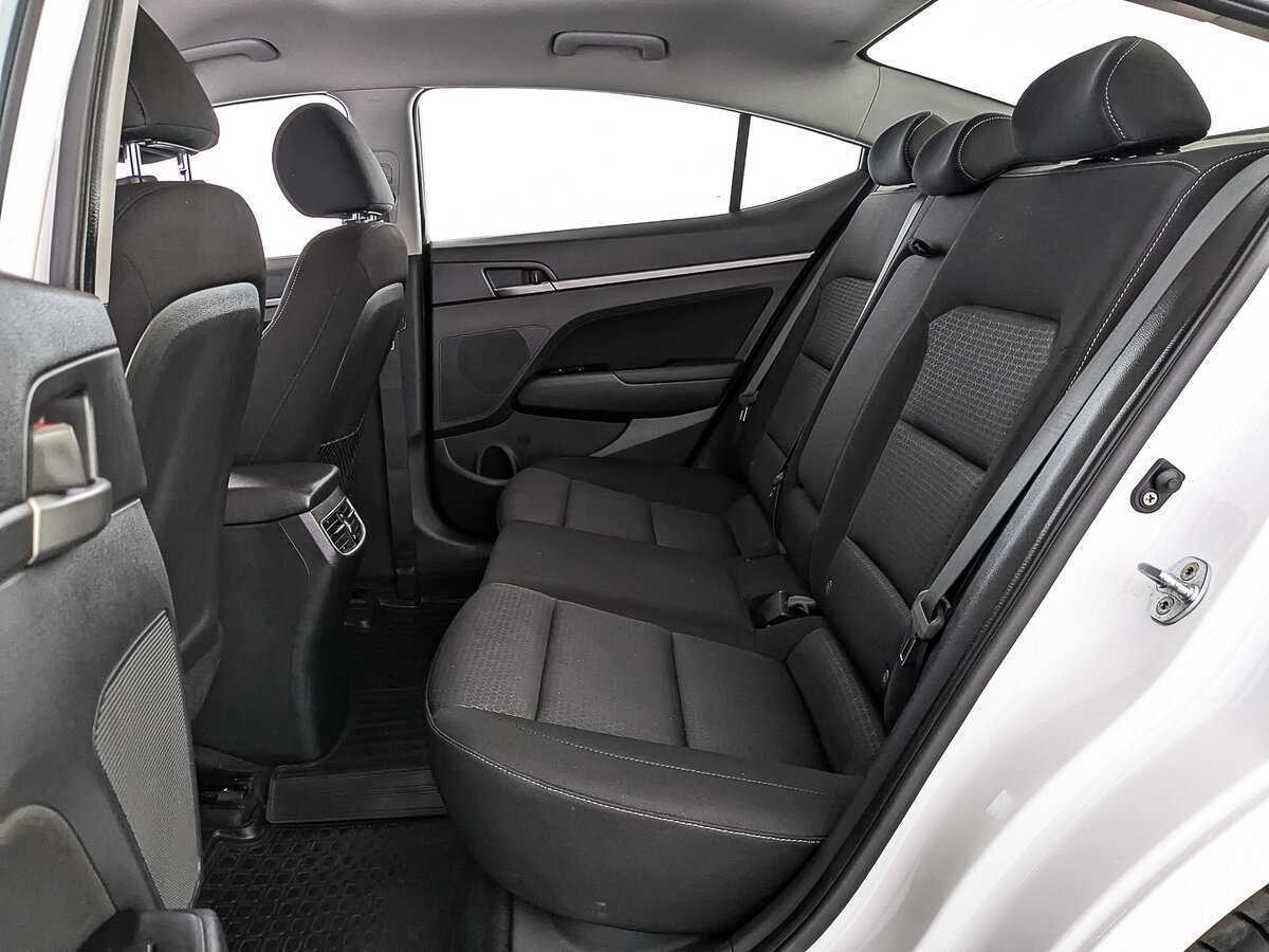 Hyundai Elantra б/у, 2018, Автоматическая. Фото: #16