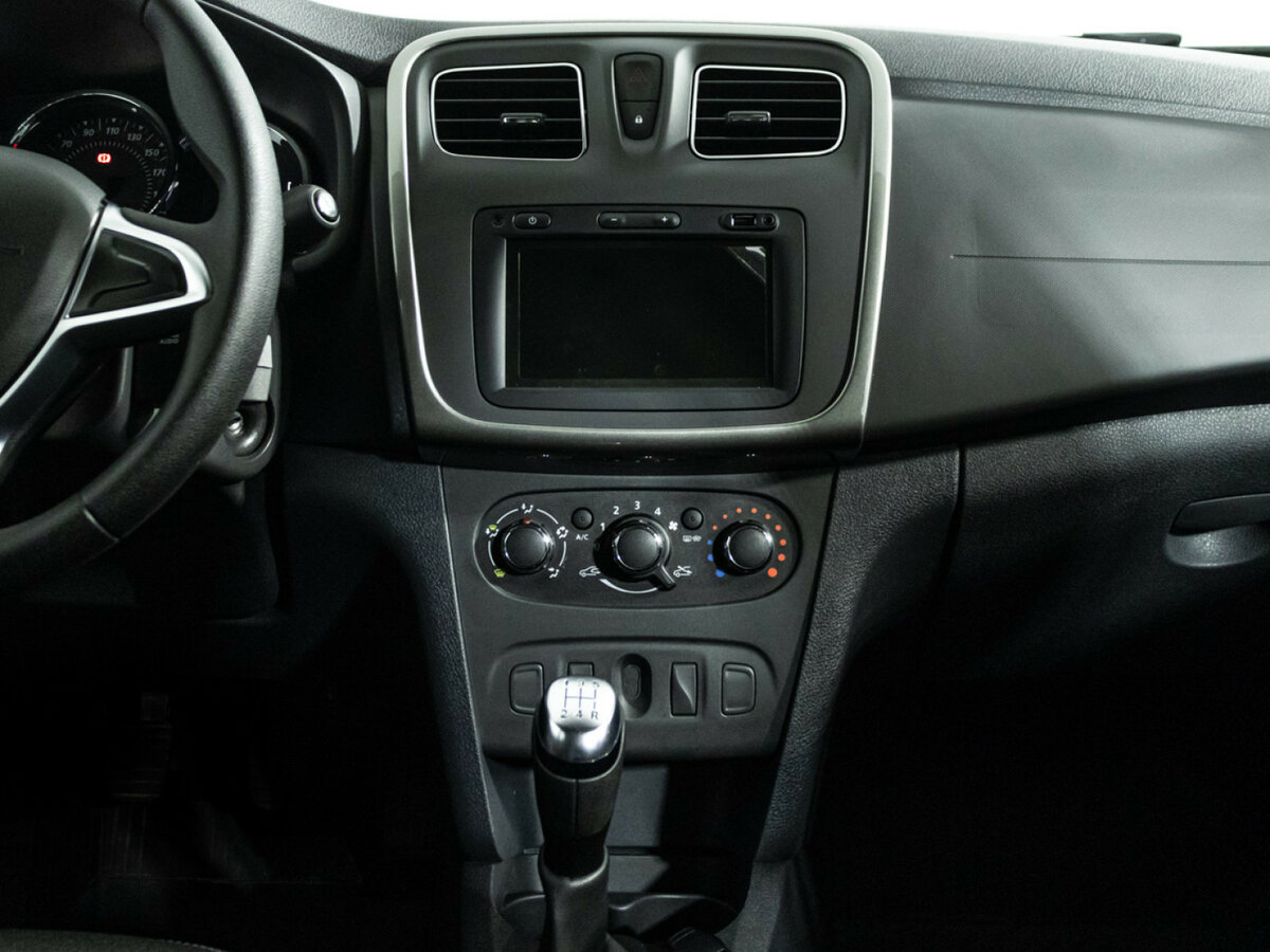 Renault Sandero б/у, 2022, Механическая. Фото: #13